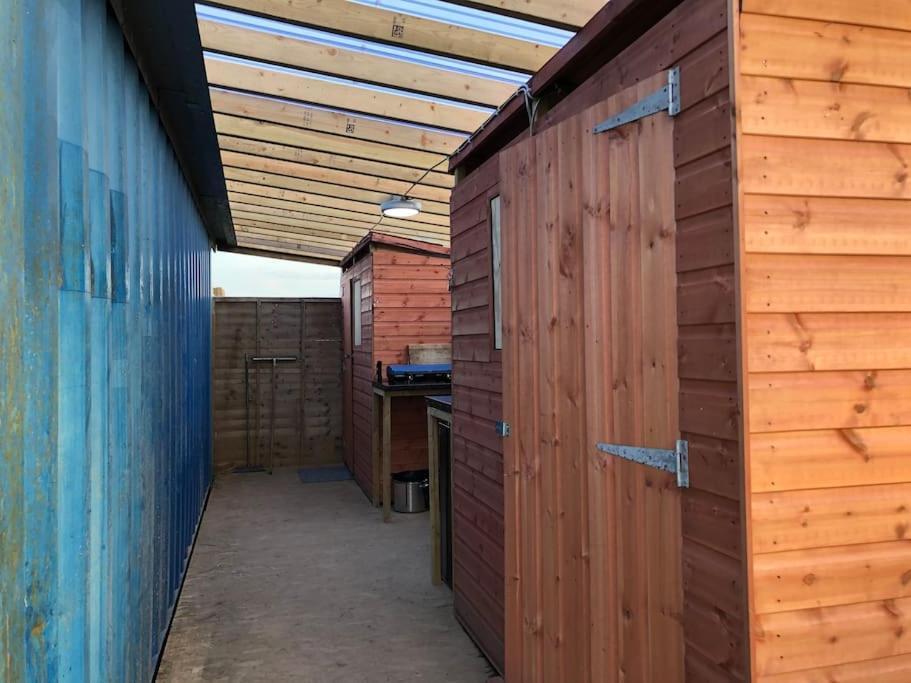 Hotel Cox Hill Glamping Badger Truro Exterior foto